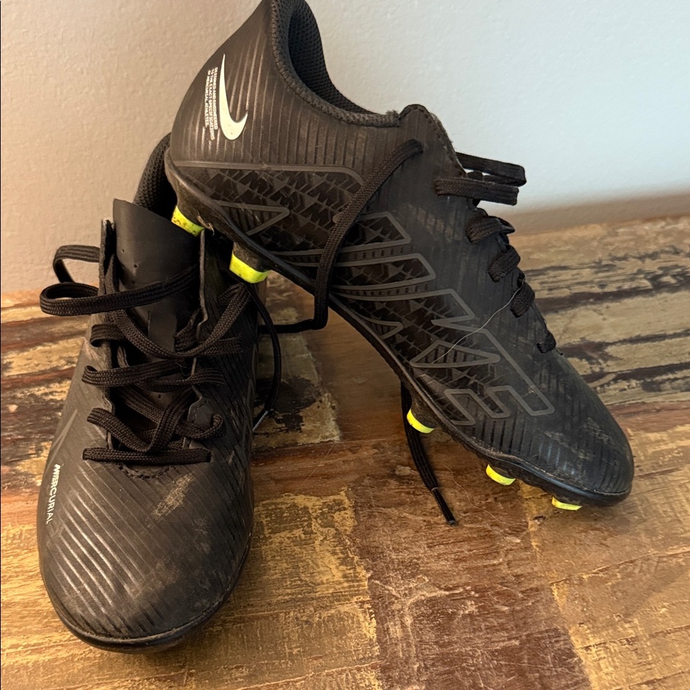 Nike Black and Yellow Kids Soccer Cleats